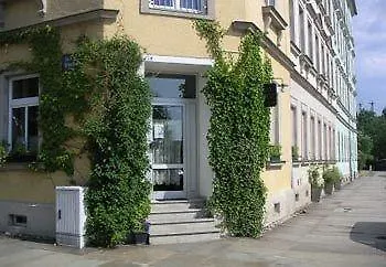 City-Oase Dresden 3*,  Deutschland